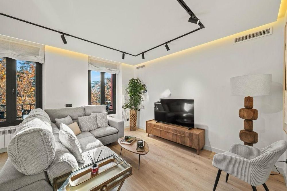 Cuesta De San Vicente I