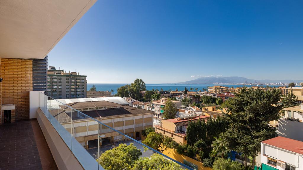 Exclusiva Vivienda con Vistas al Mar en El Palo