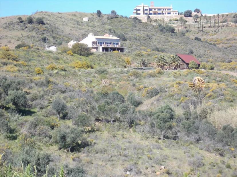 Property with 29,000m2 Land and Sea and Mountain Views image 0