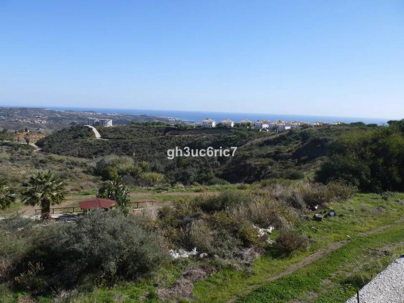 Property with 29,000m2 Land and Sea and Mountain Views image 1