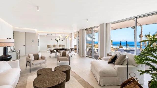 Imagen 2 de Propiedad de lujo en primera línea de playa con 68 apartamentos y villas exclusivas