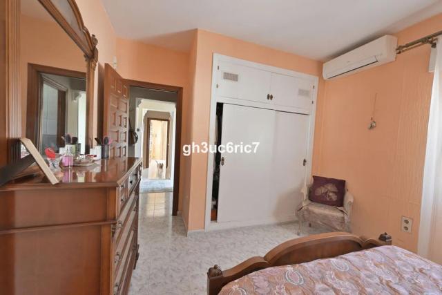 Imagen 5 de Villa de 3 dormitorios cerca de playa en Marbesa, Marbella
