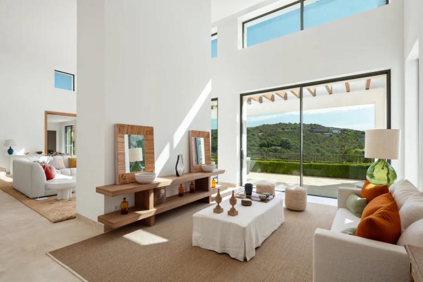 Espectacular Villa en Finca Cortesin Resort con Vistas Impresionantes image 1