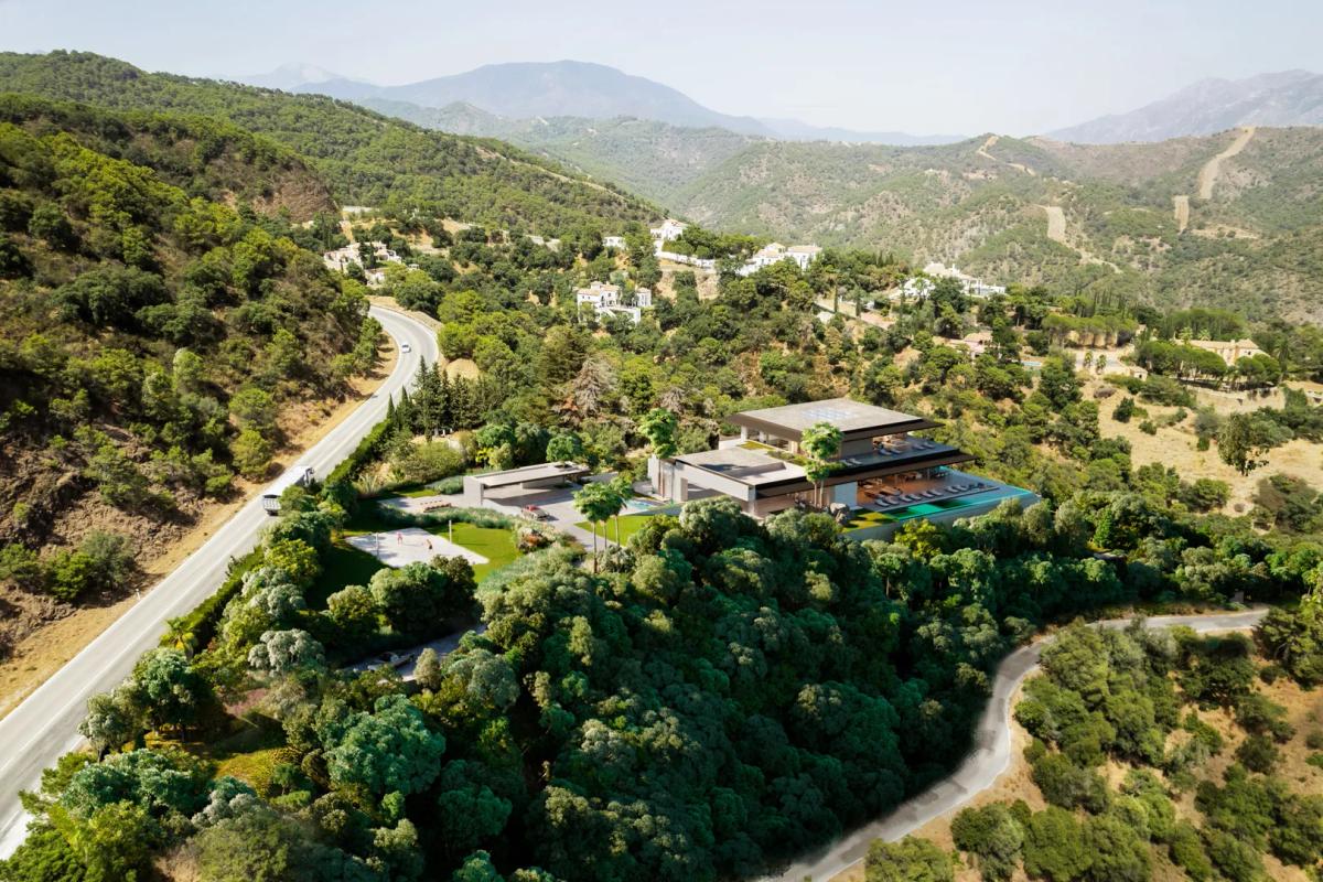Imagen 1 de Villa de lujo con piscina infinity y amplios espacios verdes en El Madroñal, Marbella