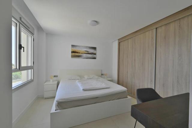 Imagen 3 de Contemporary apartment with views in La Cala Golf