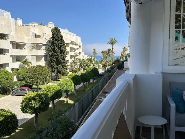 Imagen 3 de Apartment facing the sea in Puerto Banús