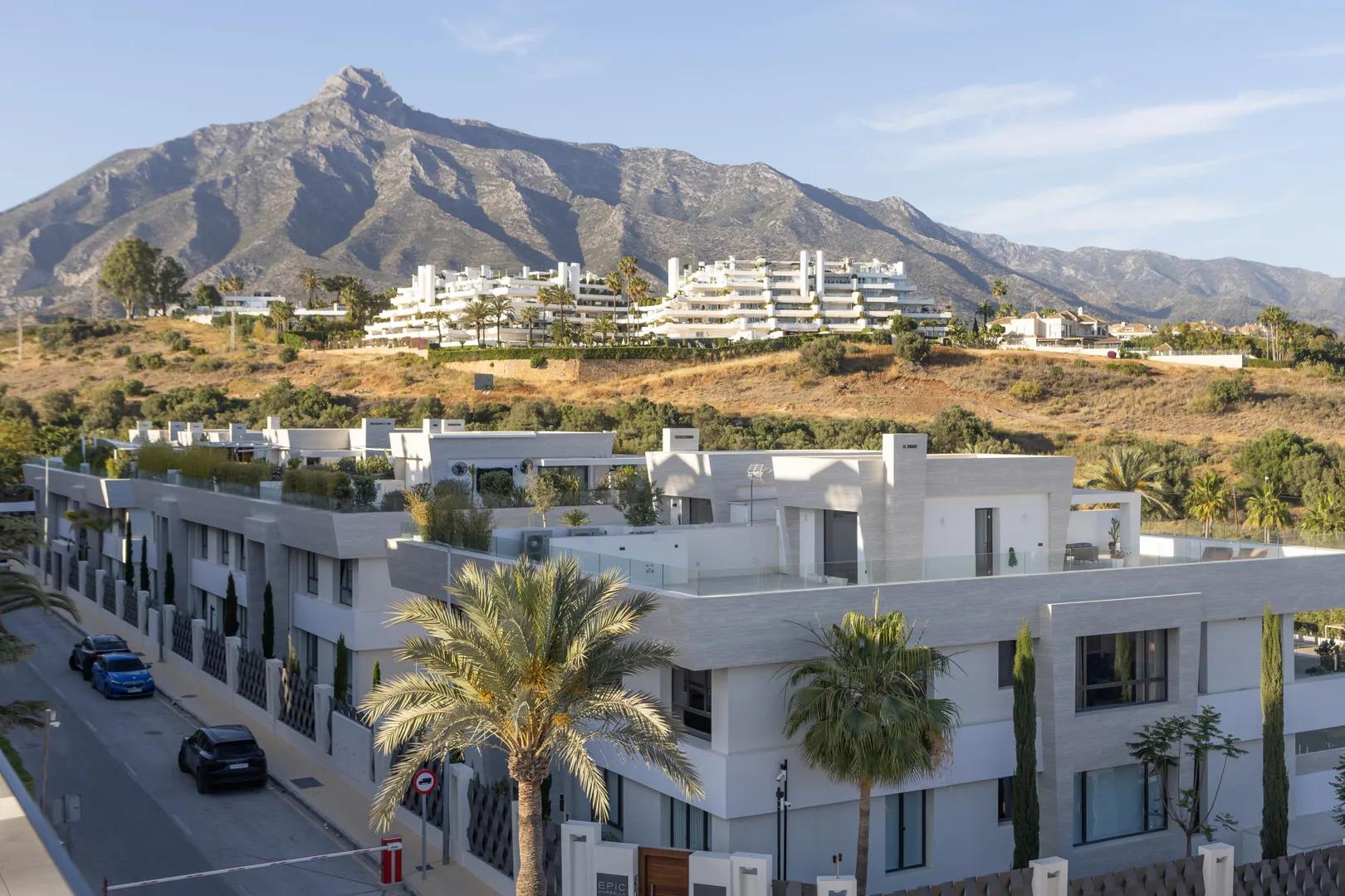 Luxury properties in Marbella with FENDI CASA design