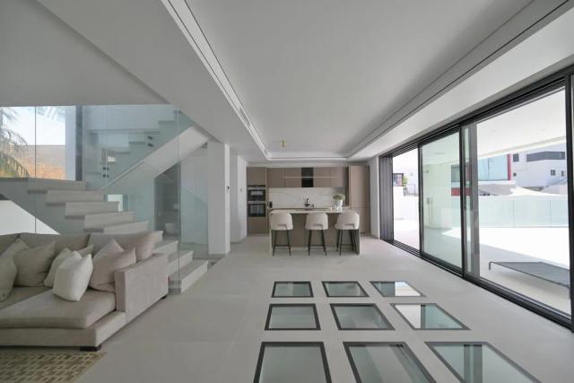 Imagen 2 de Villa Contemporánea de Lujo en La Cala de Mijas