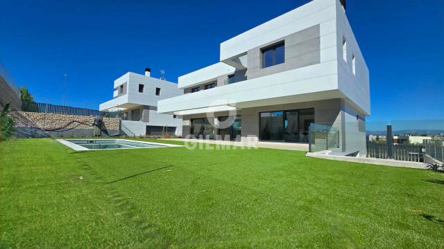 Imagen 3 de Modern Chalet with Pool in Majadahonda