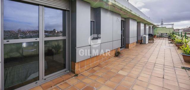 Imagen 2 de Spectacular Penthouse with Terrace in Guindalera