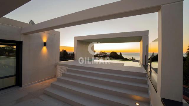 Imagen 2 de Modern Ecological Villa with Sea Views in Benalmádena