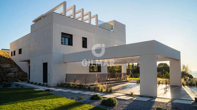 Imagen 3 de Modern Ecological Villa with Sea Views in Benalmádena