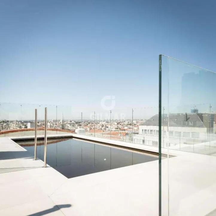 Luxury Duplex Penthouse in Salamanca with Pool and Terraces image 0