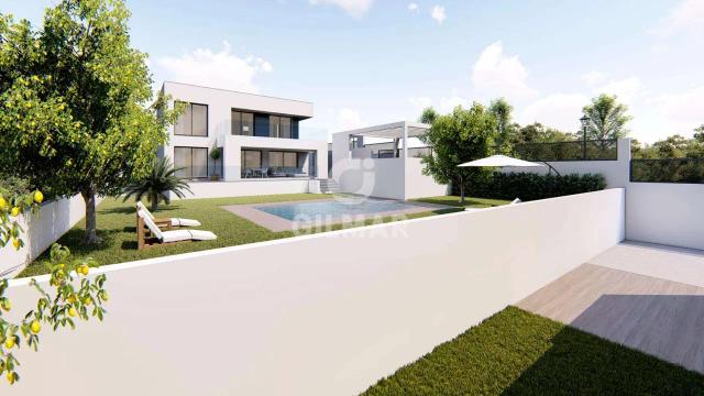 Imagen 2 de Contemporary 4-Bedroom Villa with Pool in La Duquesa