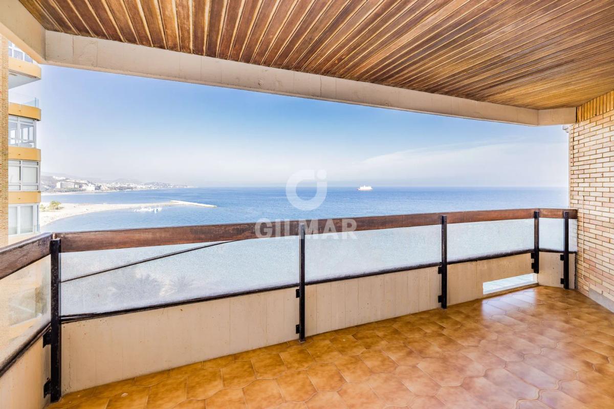 Imagen 1 de Spectacular Frontline Beach Apartment in La Malagueta