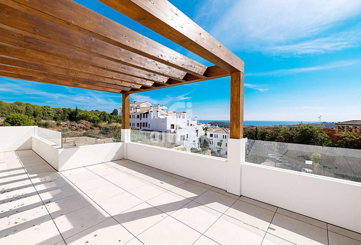 Imagen 1 de Exclusive Duplex Penthouse in Casares Costa Golf