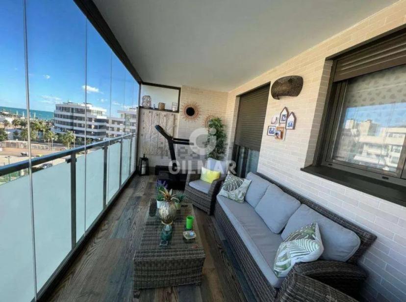 Spectacular apartment with sea views in Los Álamos, Torremolinos image 2