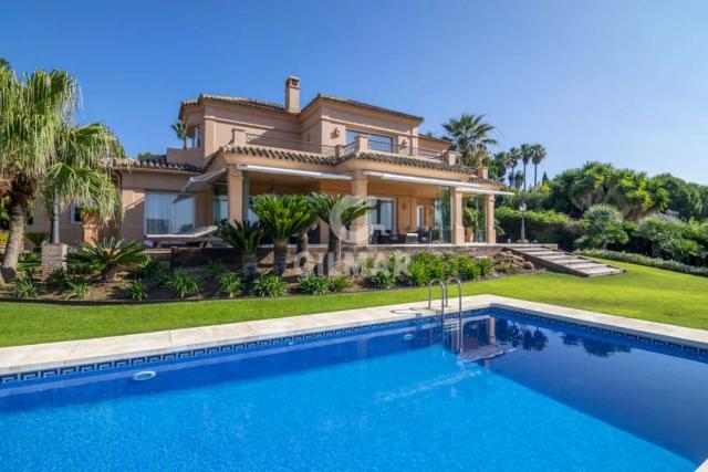 Imagen 3 de Luxury Villa in Sotogrande Alto with Mediterranean Views