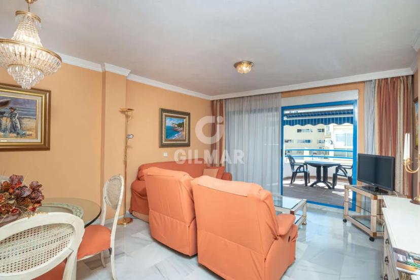 Espléndido Apartamento en 1ª Línea de Playa en Marbella image 2