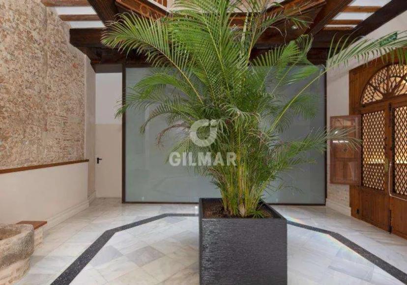 Luxury Penthouse with Private Terrace in Plaza Gaditana image 2