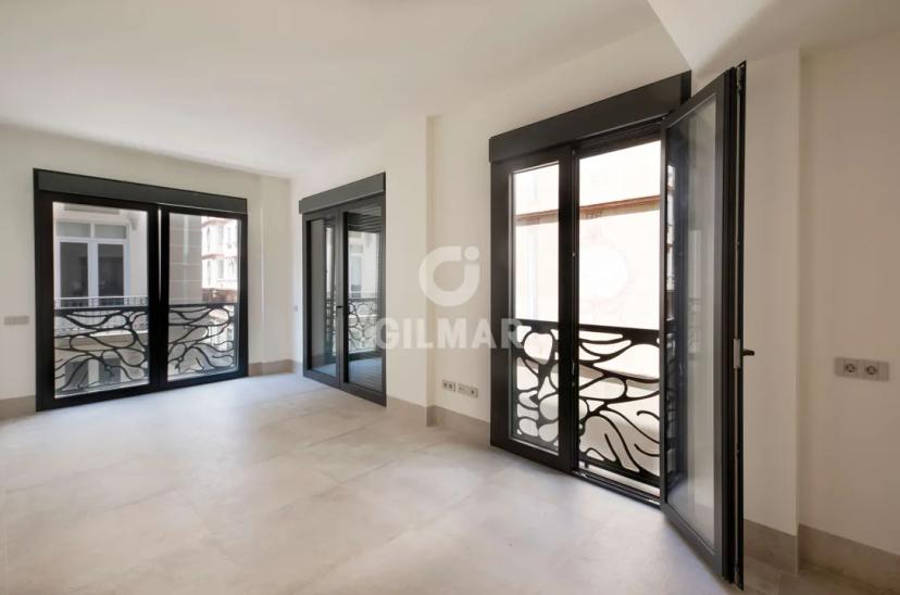 Exclusive Luxury Home in the Center of Málaga image 0