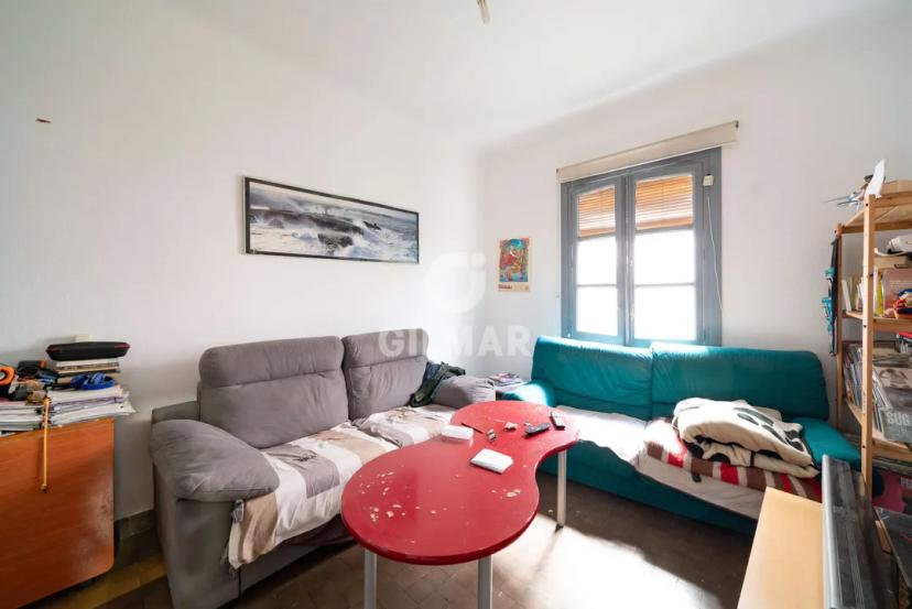 Cozy apartment with garden in the heart of Malasaña image 1