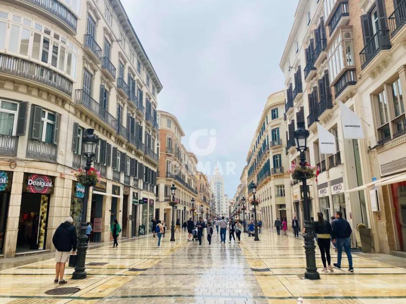 Encantador Apartamento en el Corazón del Centro Histórico de Málaga image 1