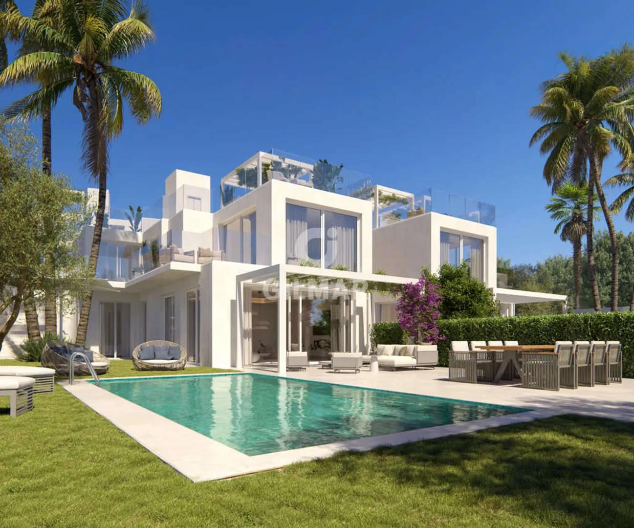 Villas Almar: Lujo y Vistas en la Costa del Sol