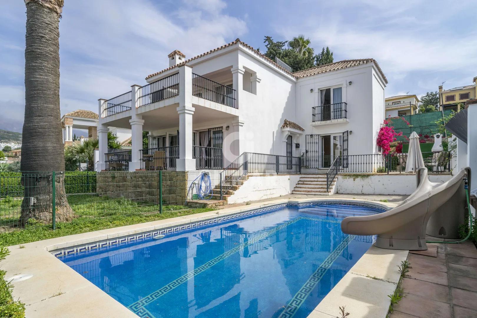 Reformable Villa in Valle Romano, Estepona