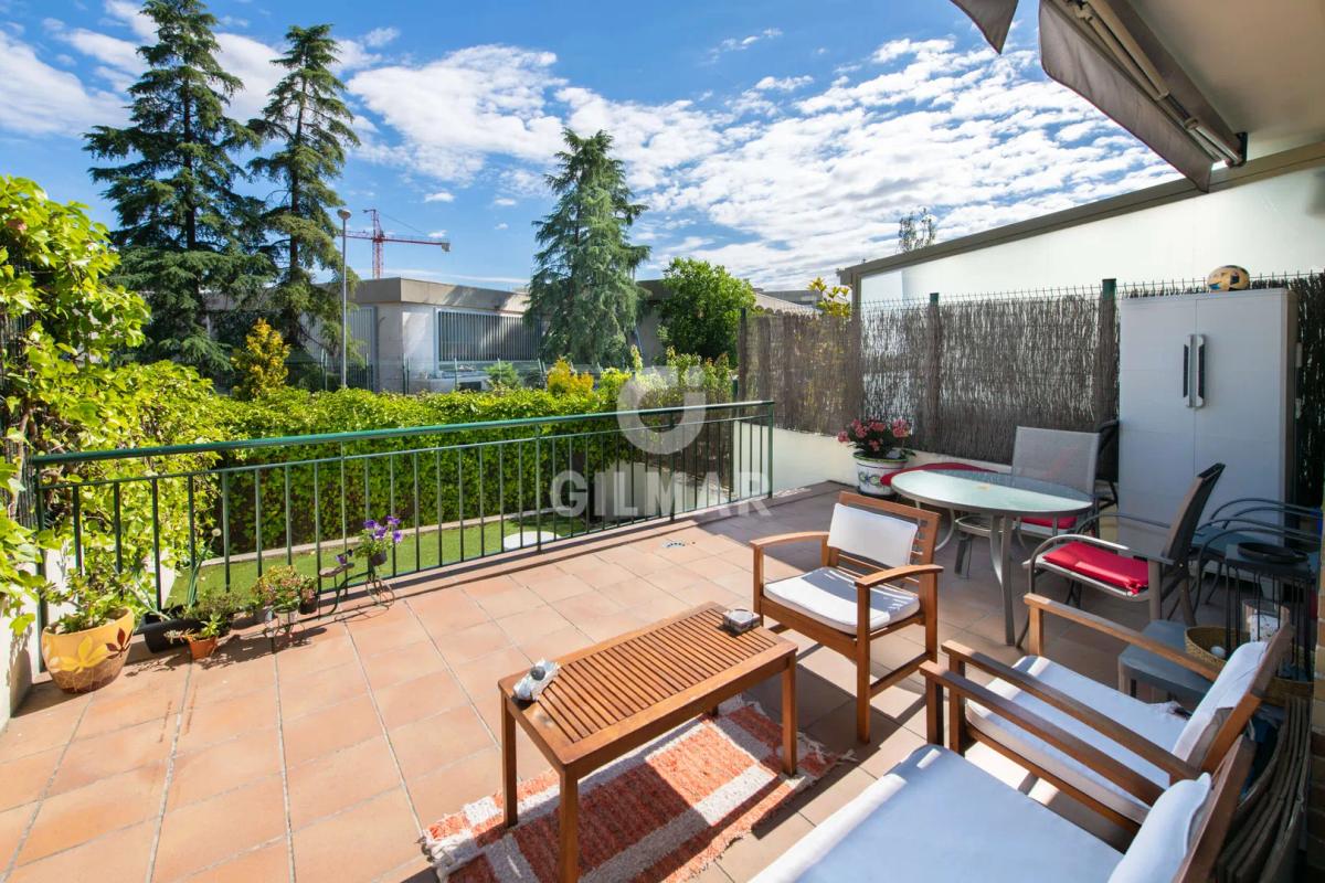 Imagen 1 de Exclusive apartment with terrace and garden in Conde Orgaz