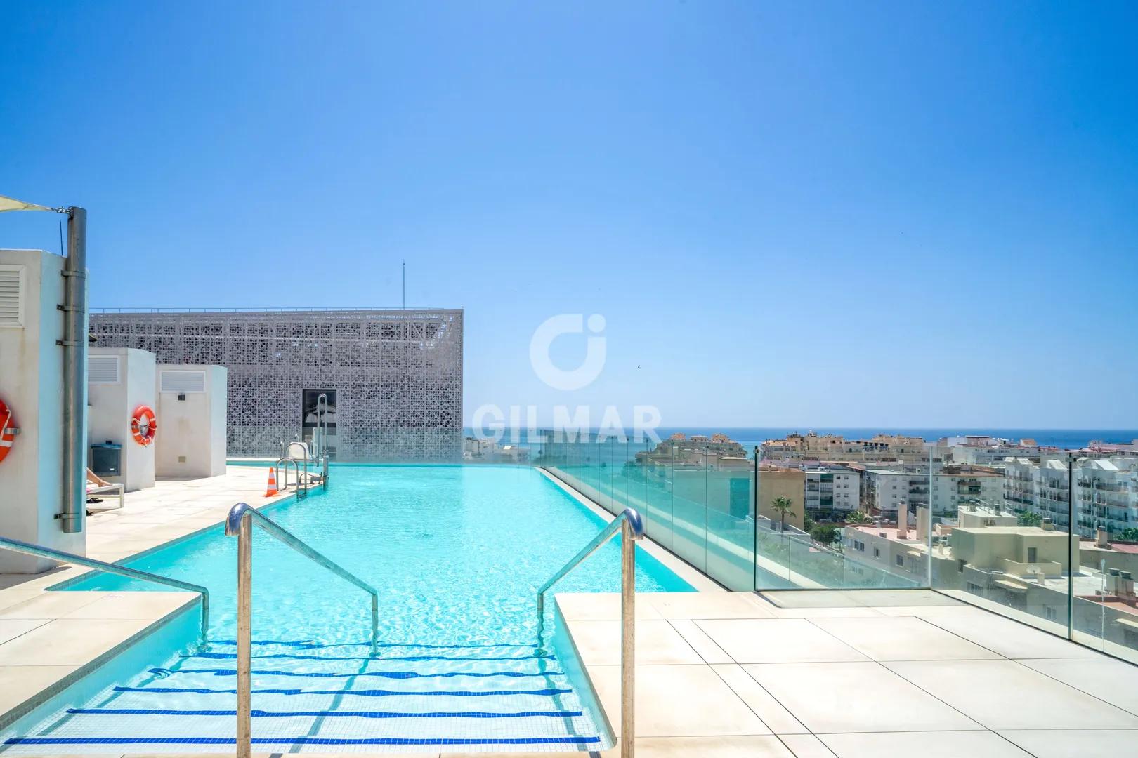 Ático de Lujo con Vistas en Estepona Pueblo