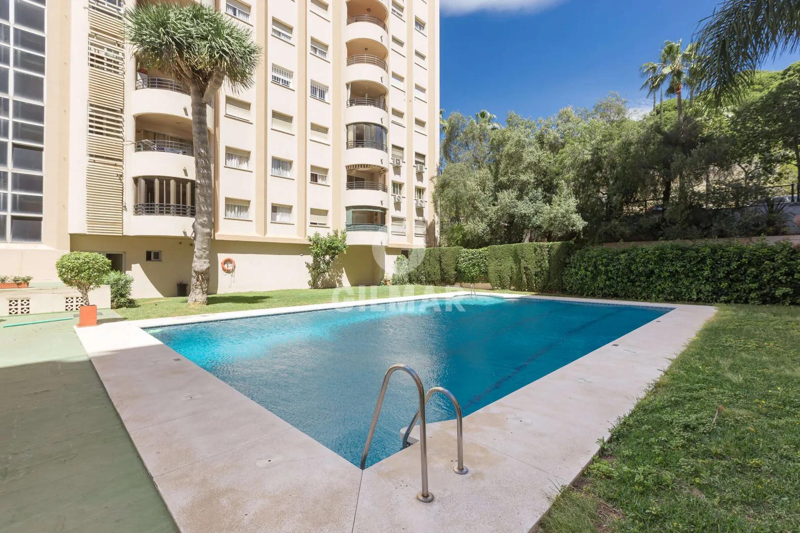 Bright 3-Bedroom Apartment 300m from the Beach in Marbella