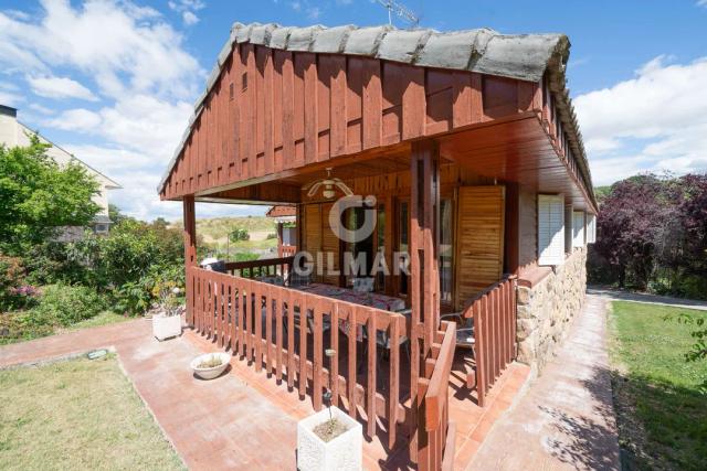 Imagen 2 de Canadian House with Garden and Pool in Santo Domingo