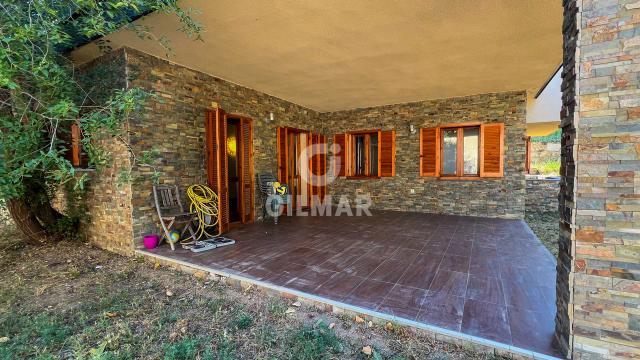 Imagen 4 de Bright Chalet with Porch and Views in Mataelpino