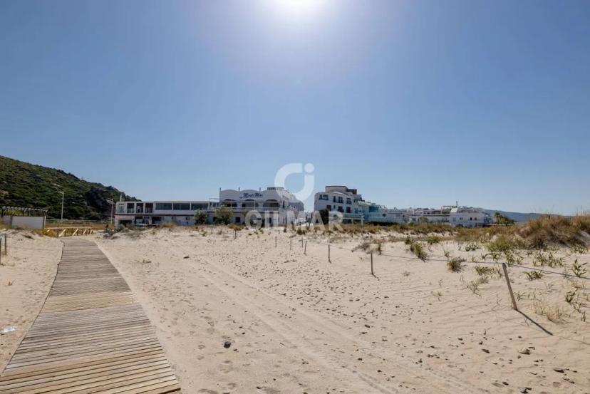 Dúplex de Ensueño a Pasos de la Playa en Zahara image 0