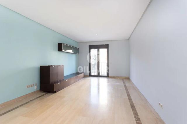 Imagen 2 de Bright 3-Bedroom Apartment in Valdezarza