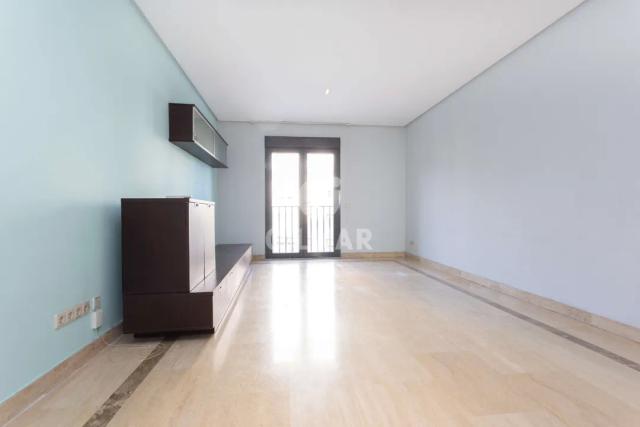 Imagen 3 de Bright 3-Bedroom Apartment in Valdezarza