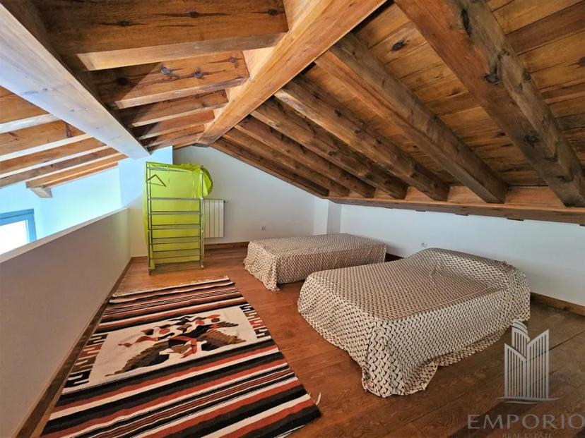 Apartment for Sale in Segovia – Renovated Historic Building image 2